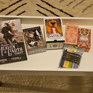 Tarot and Oracle Card Set with Color Therapy Candles 5 Sets Of Cards